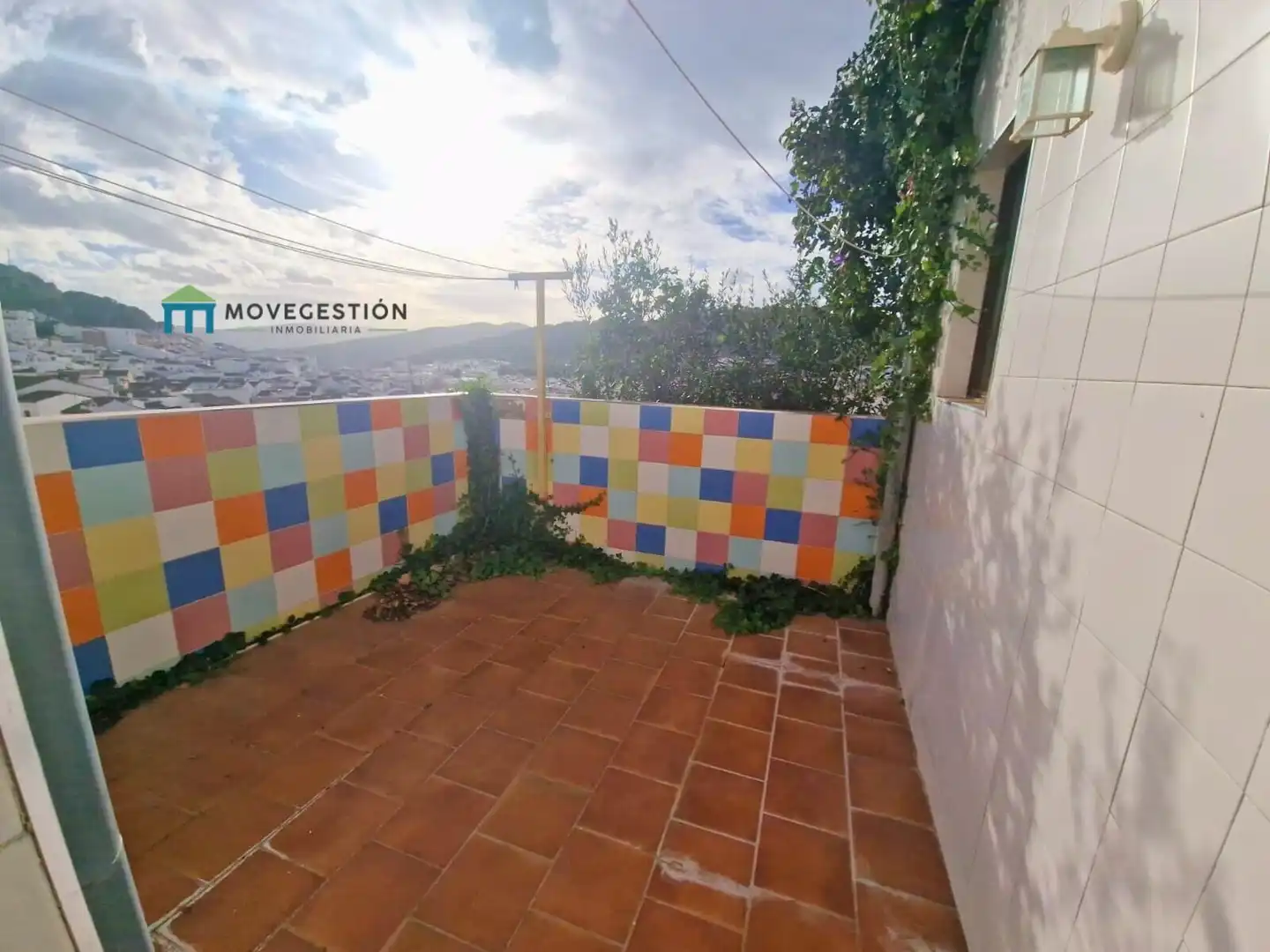 Vista exterior de Casa o chalet en venta en Ubrique con Terraza y Trastero