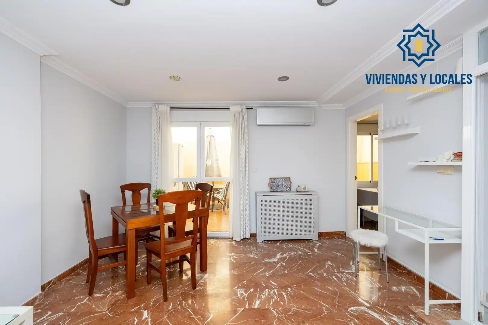 Casa aparellada amb terrassa en venda a Cenes de la Vega, imagen 8