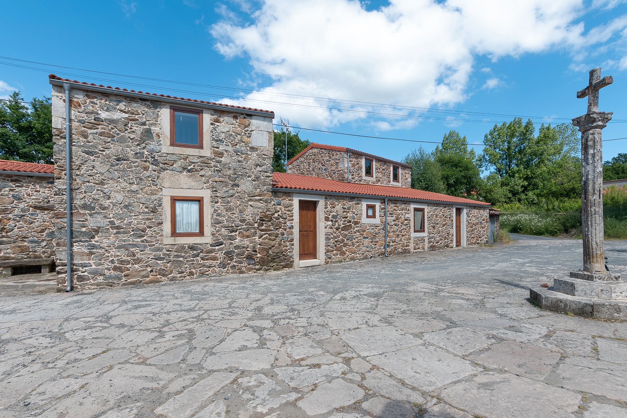 Exterior view of Country house for sale in Melide