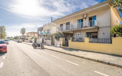 Exterior view of Single-family semi-detached for sale in Reus  with Air Conditioner, Heating and Private garden