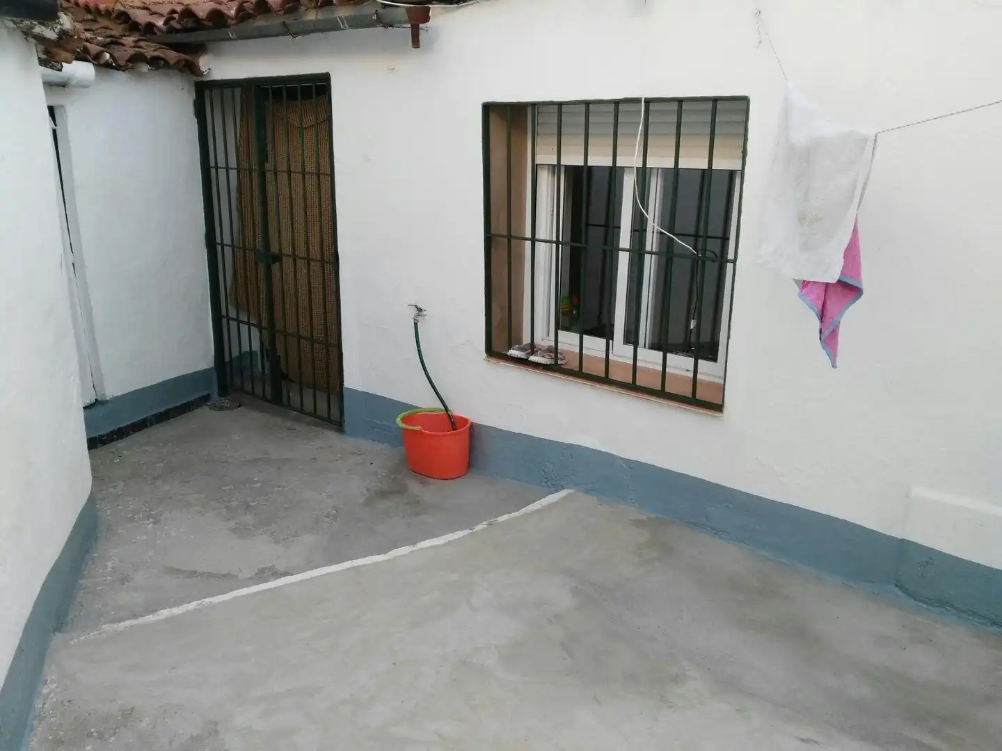 Country homes for sale in Montemolín