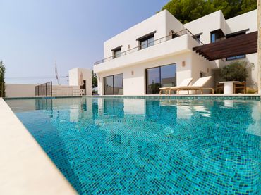 Chalet con balcón en venta en Pinar del Advocat - Cometa