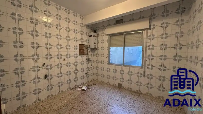 Cocina de Piso en venta en Polán con Aire acondicionado y Balcón