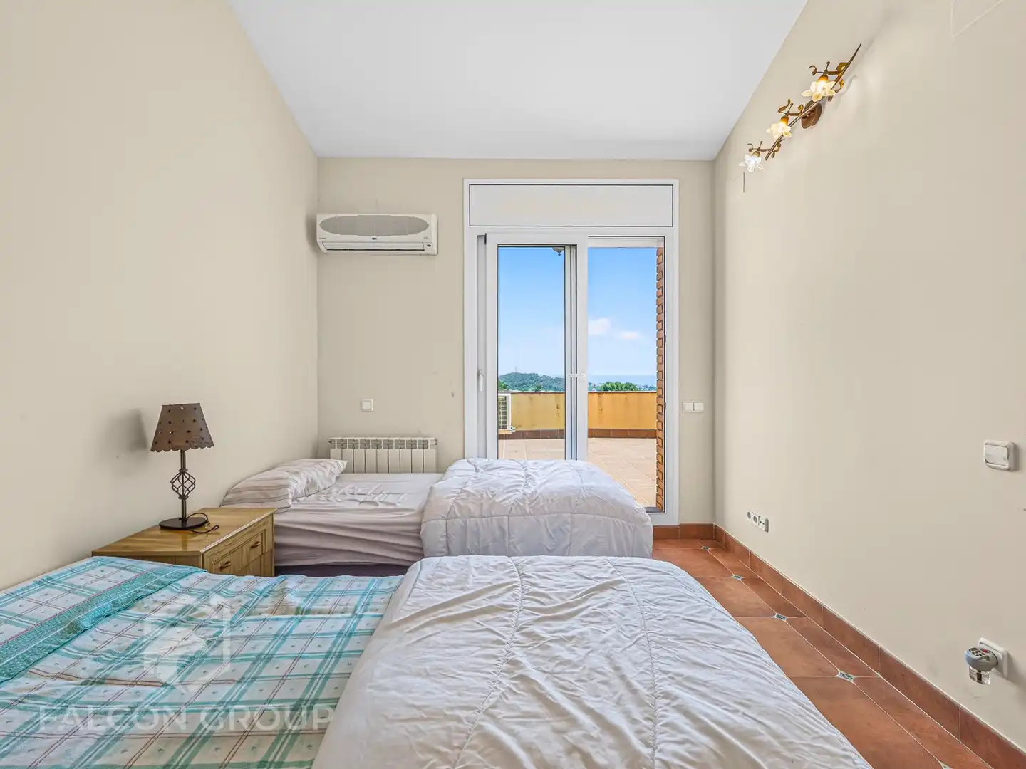 Habitación de Casa o chalet en venta en Calafell con Aire acondicionado, Calefacción y Jardín privado