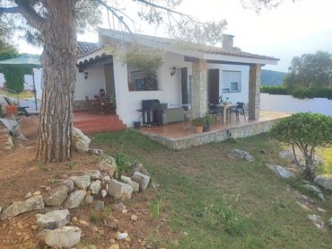 Xalet amb jardí en venda a Avinguda de Suïssa