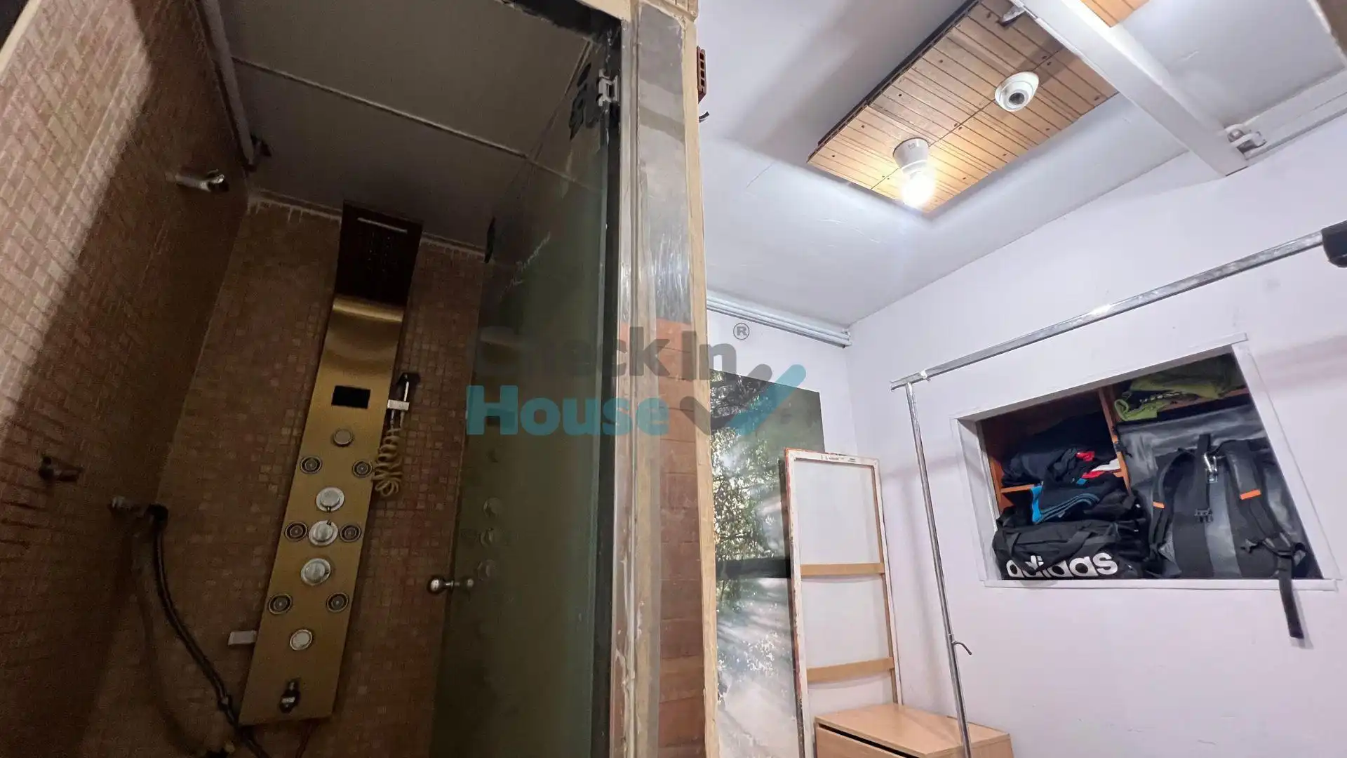Detached homes for sale in Carrer d'Oviedo, Tueda