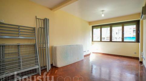 Photo 2 of Flat for sale in Calle la Española, ., Pueblo Nuevo,  Madrid Capital