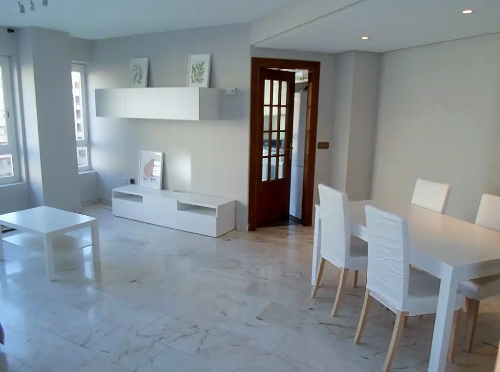 Sala de estar de Piso de alquiler en Valencia con Aire acondicionado, Calefacción y Amueblado