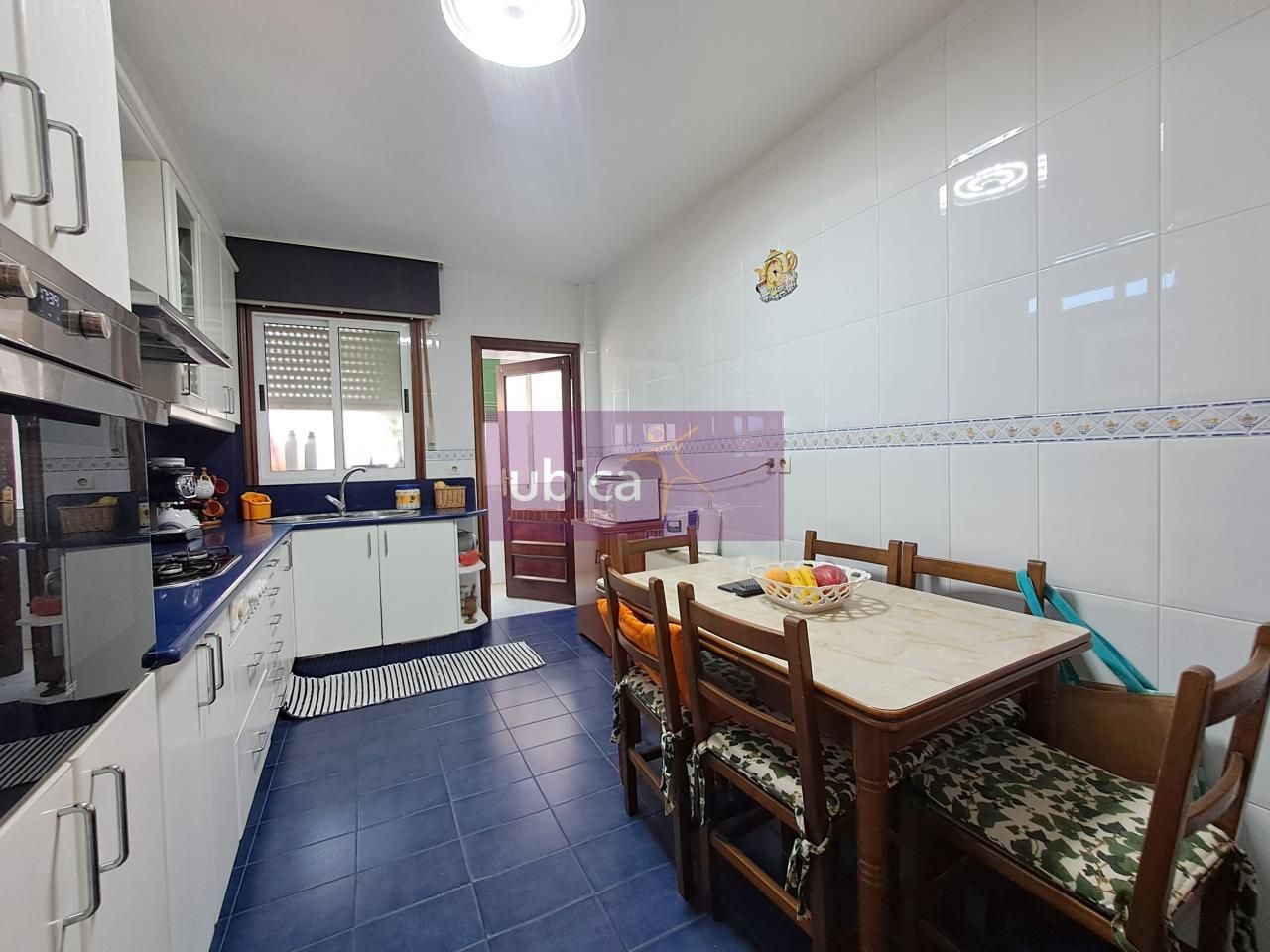 Kitchen of Flat for sale in Cangas   with Heating and Furnished