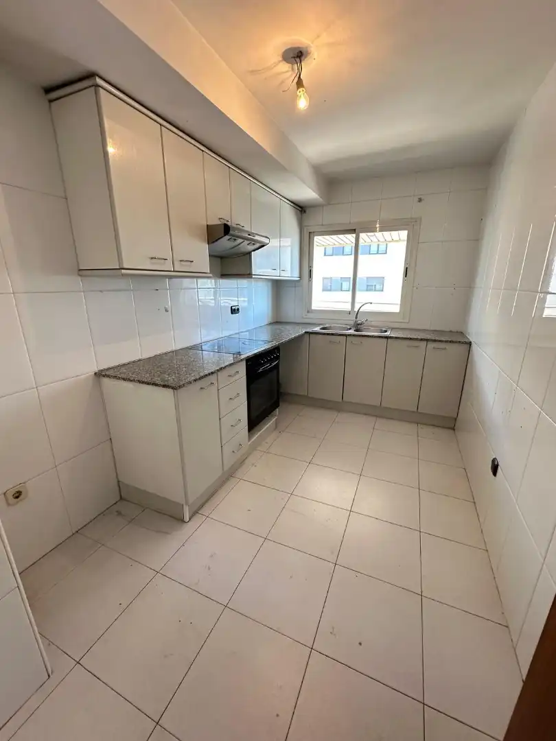 Küche von Wohnung zum Verkauf in Manresa mit Heizung und Balkon