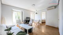 Living room of Flat to rent in  Madrid Capital  with Air Conditioner