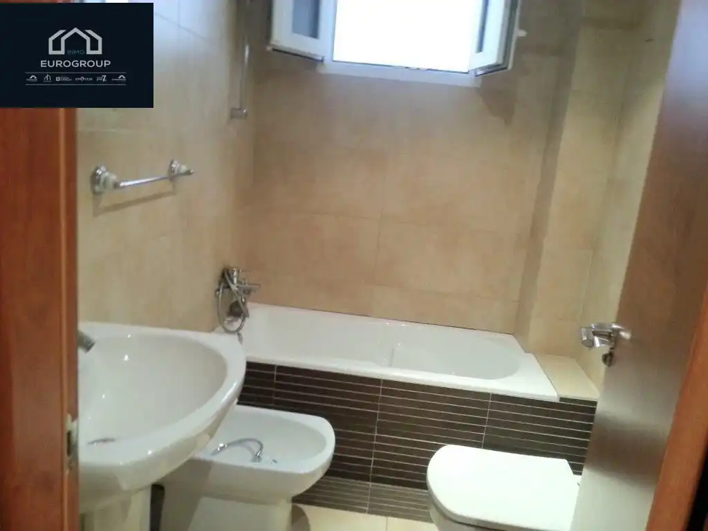 Baño de Apartamento en venta en La Nucia con Terraza