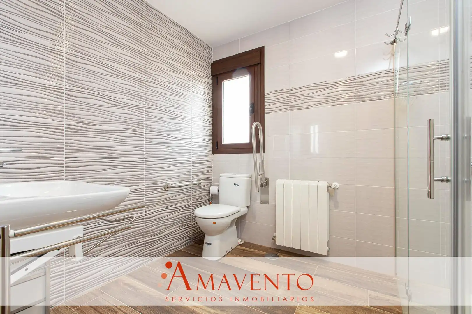 Bathroom of Country homes for sale in Talamanca de Jarama  with Air Conditioner, Heating and Private garden