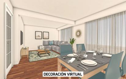Sala d'estar de Pis en venda en Vitoria - Gasteiz amb Calefacció, Parquet i Moblat
