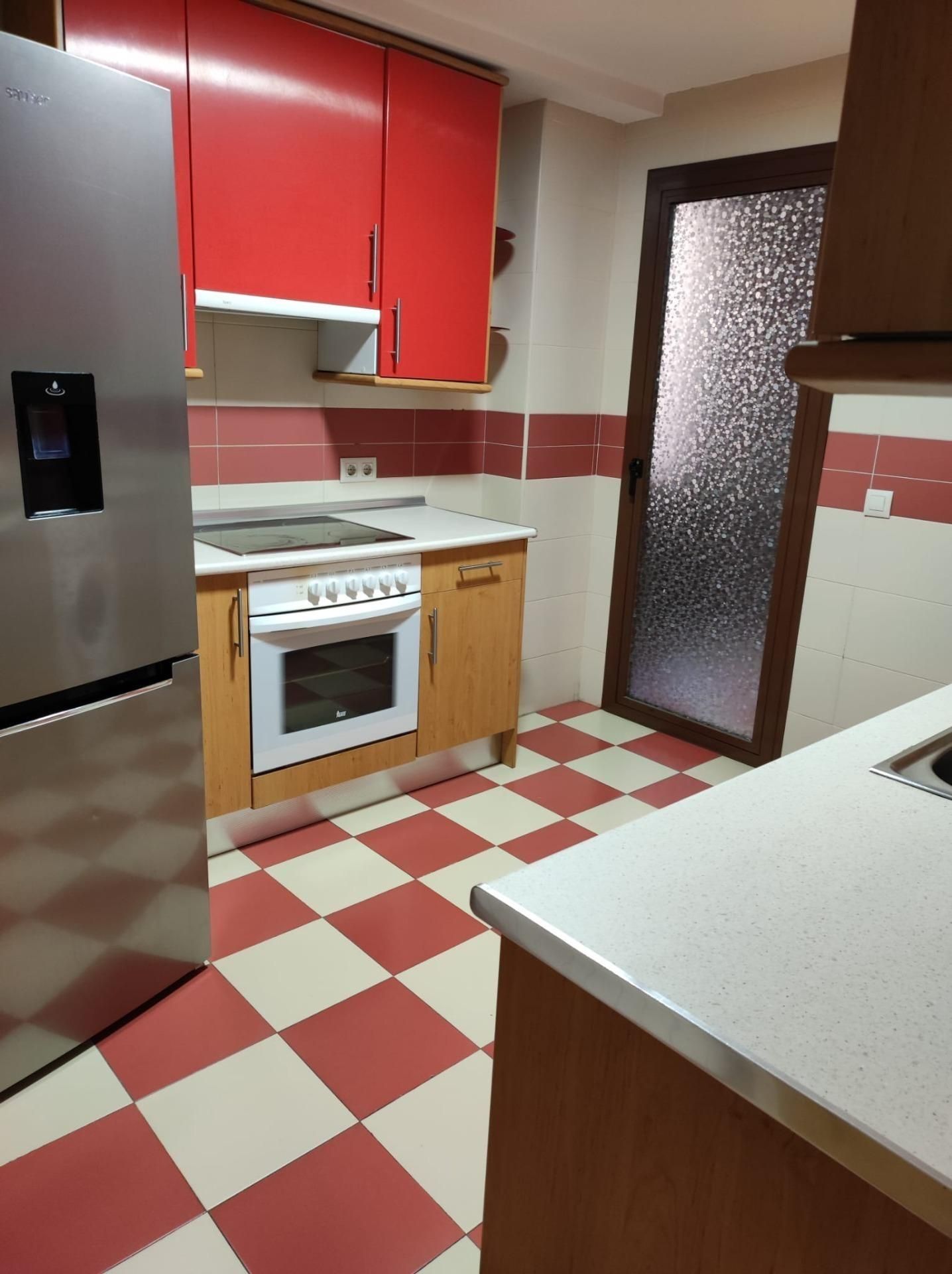 Kitchen of Duplex to rent in El Viso de San Juan  with Air Conditioner, Heating and Terrace