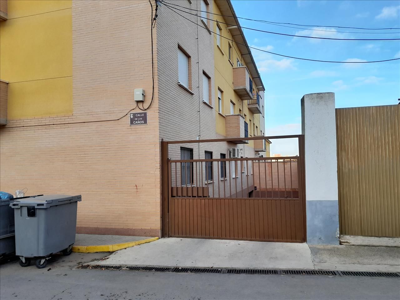 Exterior view of Flat for sale in Pozuelo de Calatrava  with Heating