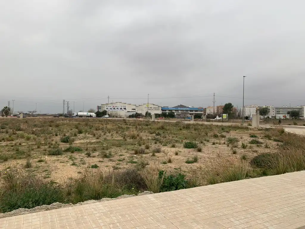 Industrial buildings for rent in Beneixida