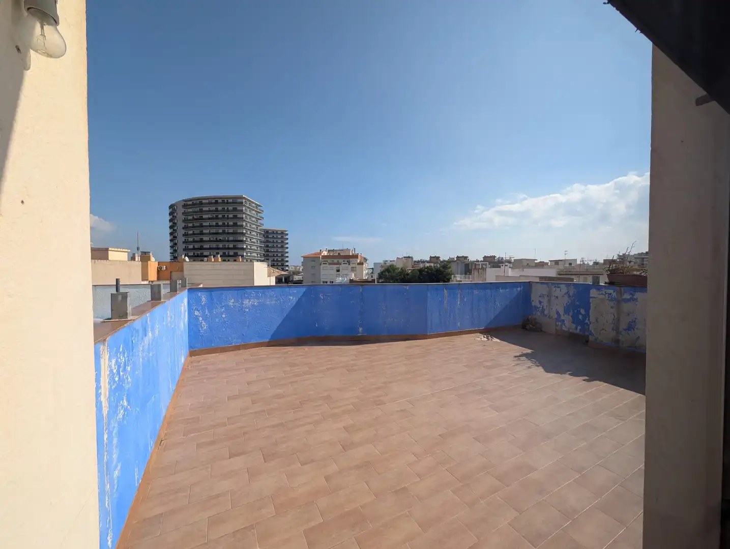 Appartamento con terrazza in vendita a Carrer Poligono 89