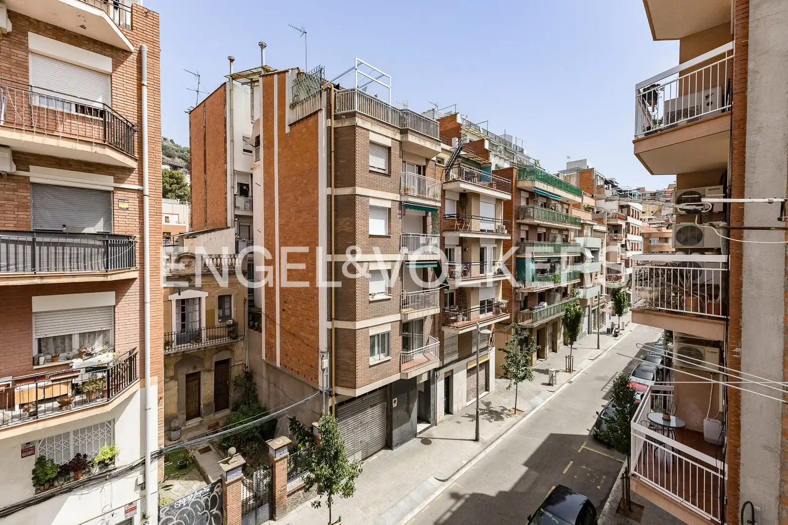 Vista exterior de Casa o xalet en venda en Barcelona amb Aire condicionat, Calefacció i Terrassa