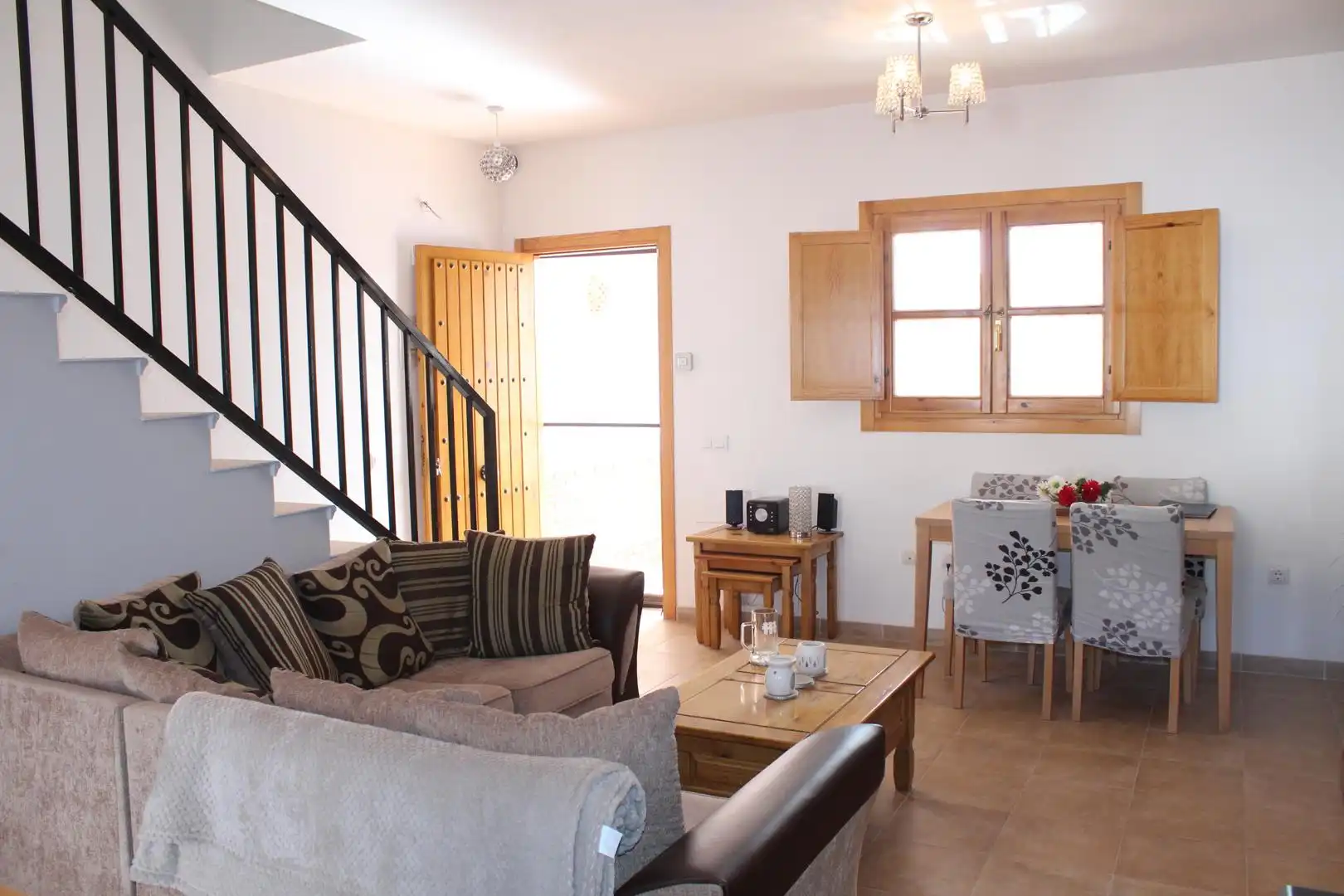 Living room of Detached homes for sale in Enix  with Private garden, Furnished and Oven