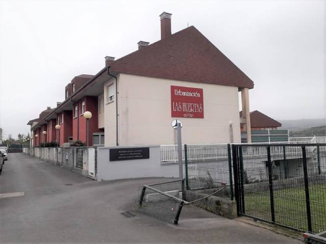 Garaje en Venta en Vega