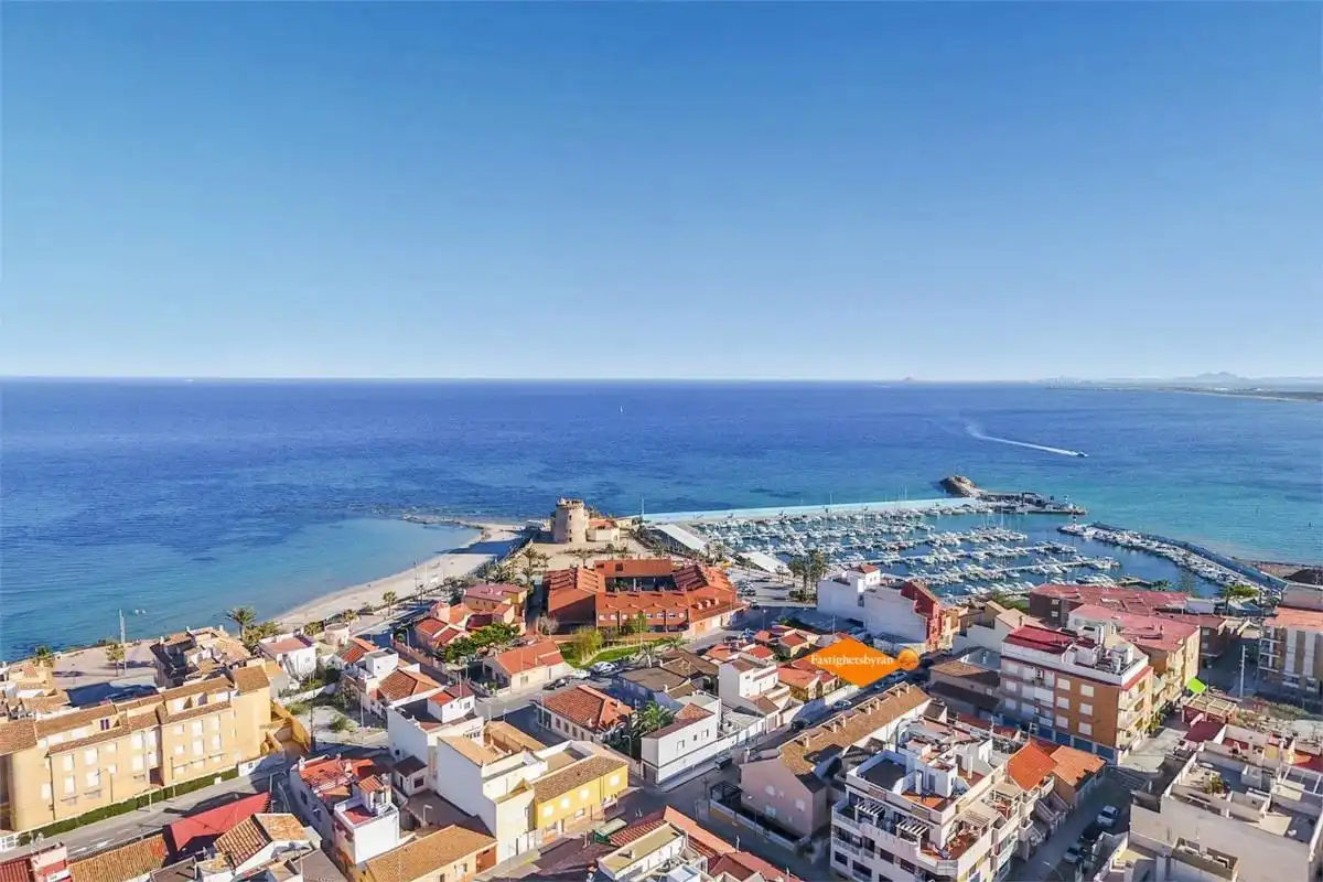 Piso en venta en Pilar de la Horadada, Alicante