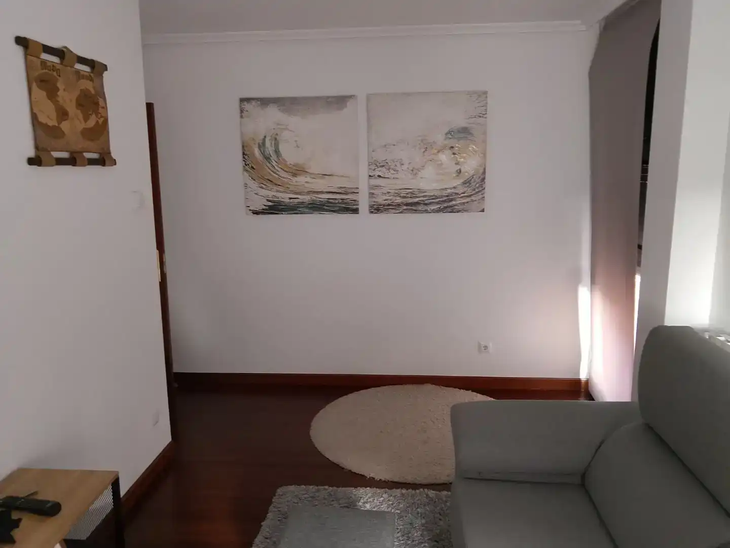 Sala d'estar de Pis en venda en Ribamontán al Monte amb Parquet i Moblat