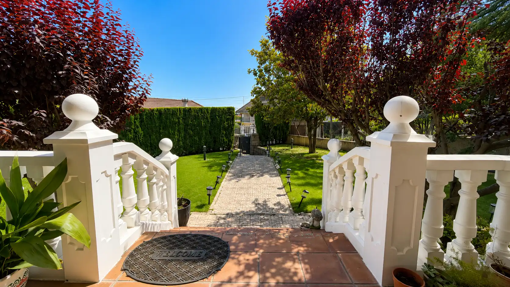 Garden of Houses for sale in San Lorenzo de El Escorial  with Air Conditioner, Heating and Private garden