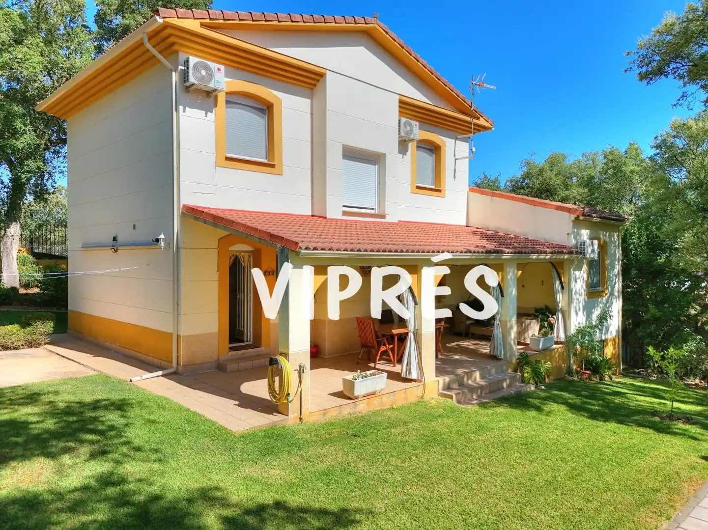Chalet con piscina en venta en Ceres Golf, imagen 5