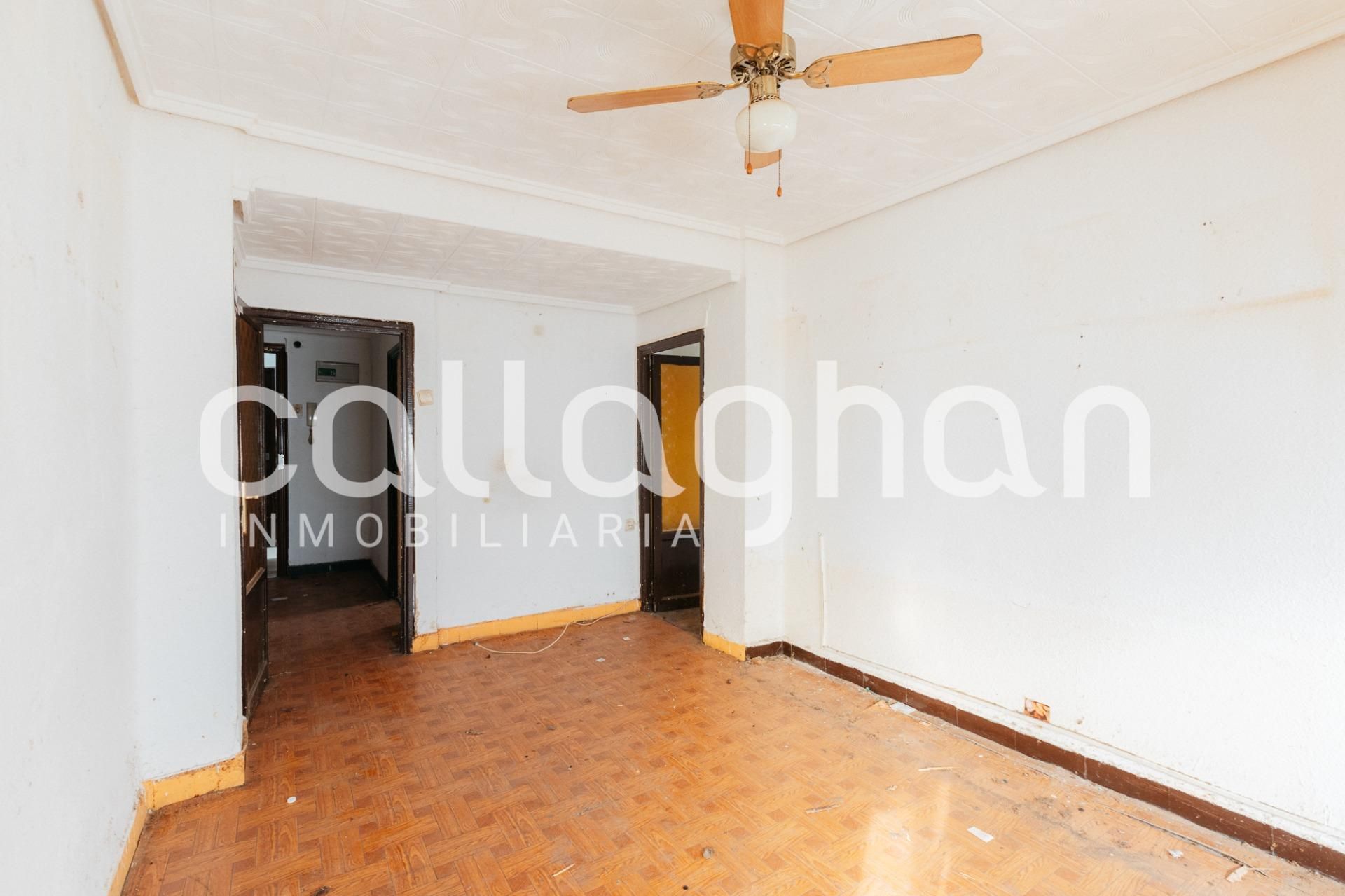 Flat for sale in Calle DAROCA, Els Orriols