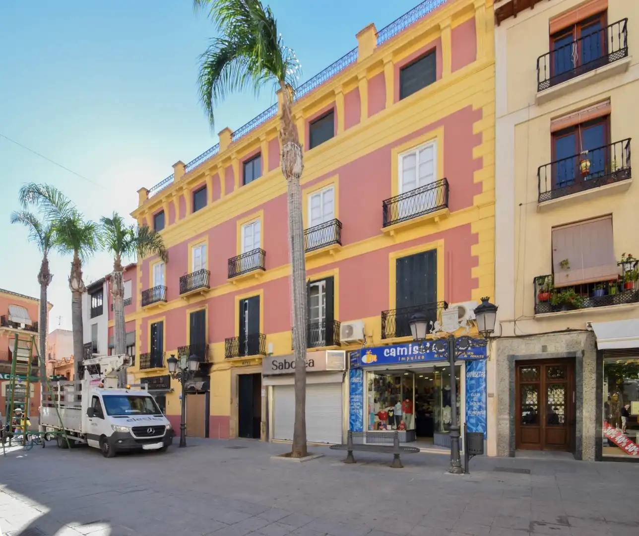 Exterior view of Buildings for sale in Almuñécar