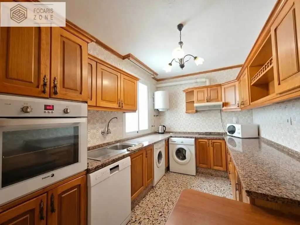 Küche von Wohnung zum Verkauf in Málaga mit Klimaanlage, Heizung und Terrasse