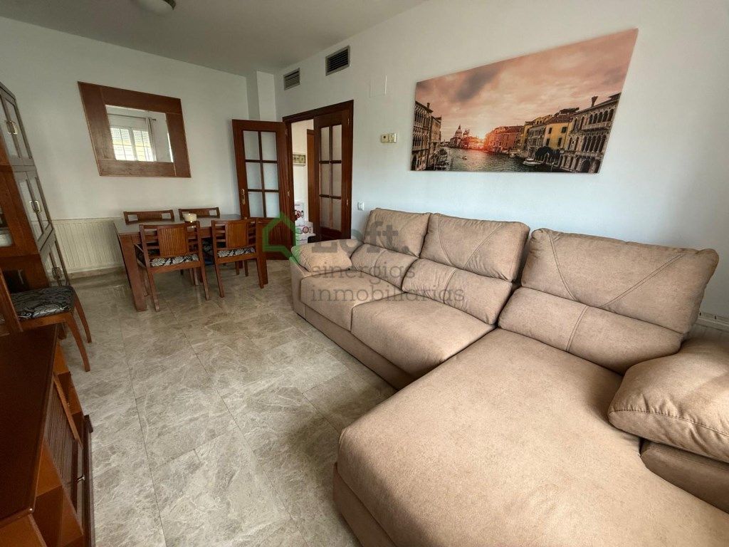 Sala d'estar de Apartament de lloguer en Badajoz Capital amb Aire condicionat, Calefacció i Moblat