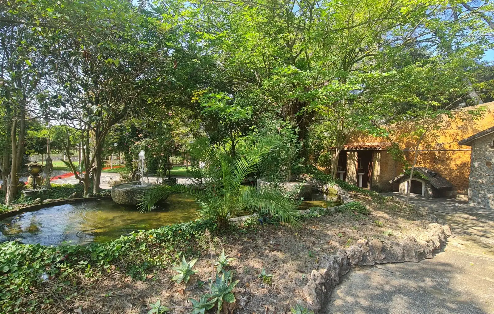 Jardí de Casa o xalet en venda en Montcada i Reixac amb Aire condicionat, Calefacció i Terrassa