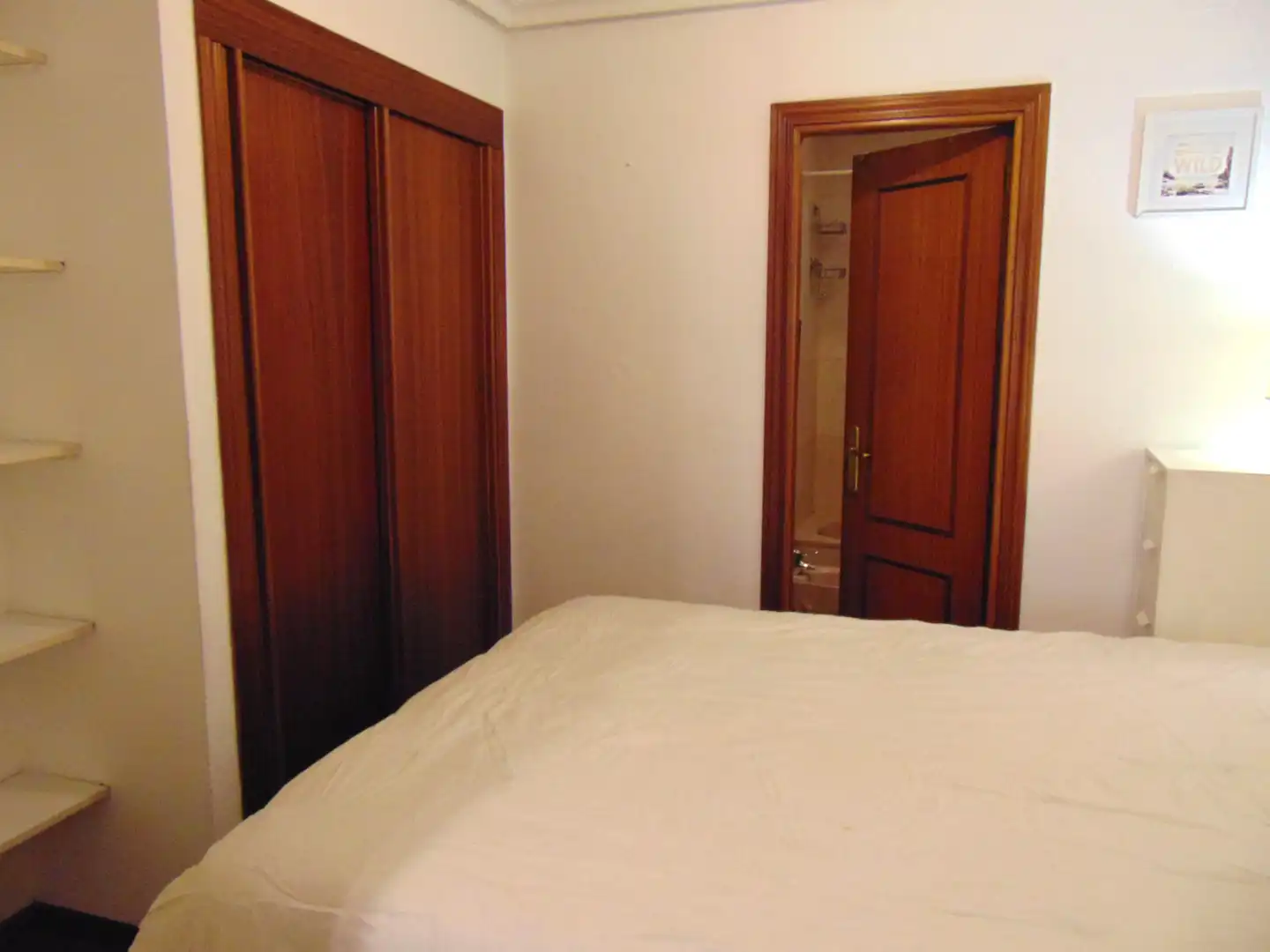 Dormitori de Apartament en venda en Madrid amb Aire condicionat, Moblat i Balcó