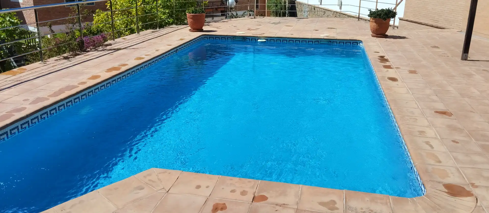 Schwimmbecken von Haus oder Chalet zum Verkauf in Córdoba mit Klimaanlage, Heizung und Privatgarten
