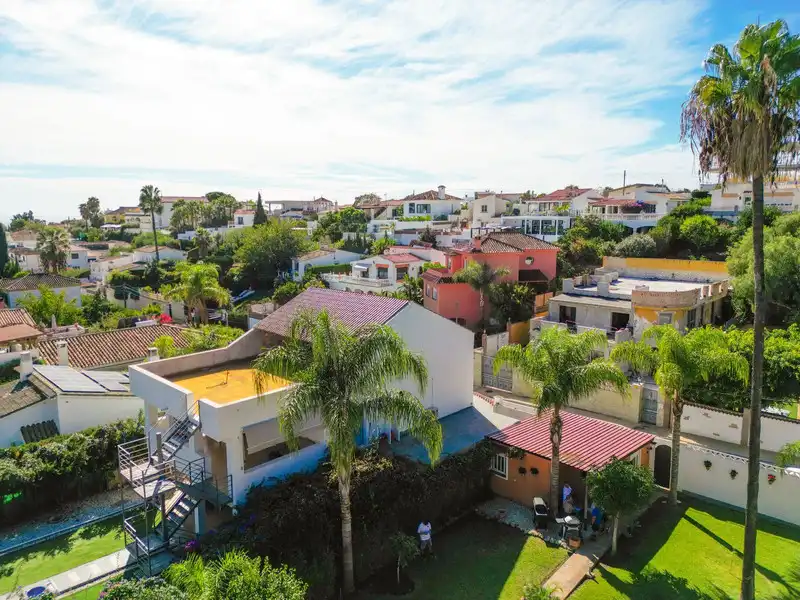 Chalet en venta en Nueva, imagen 22