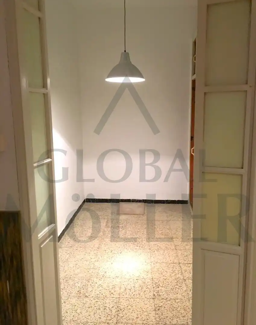 Piso en venta en Cartagena con Amueblado y Balcón