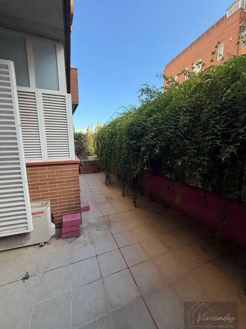 Appartamento con piscina in vendita a CONDESA DE CHINCHON 15, imagen 11