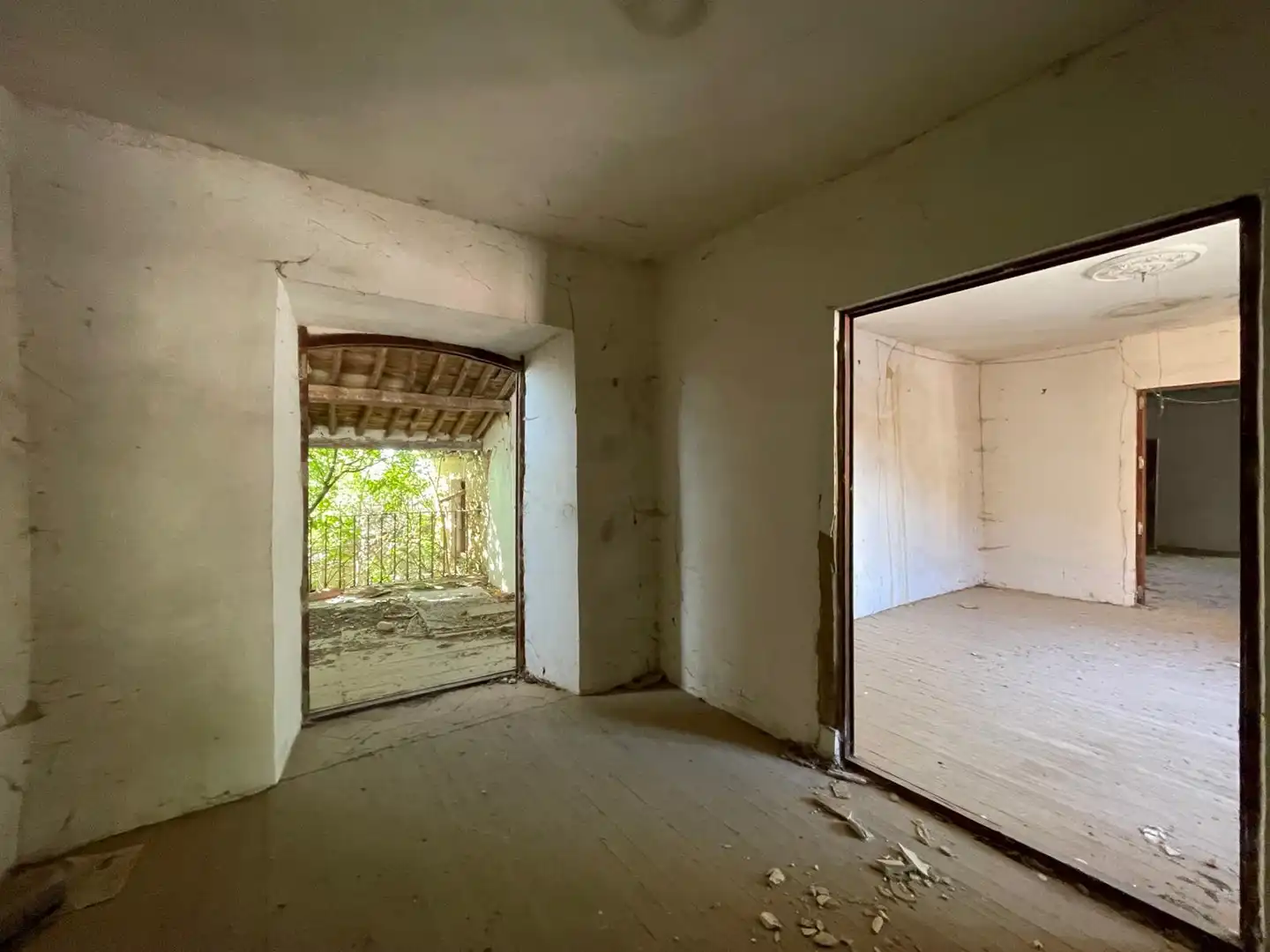 Finca rústica en venda en Pedrosa del Rey amb Jardí privat, Parquet i Traster