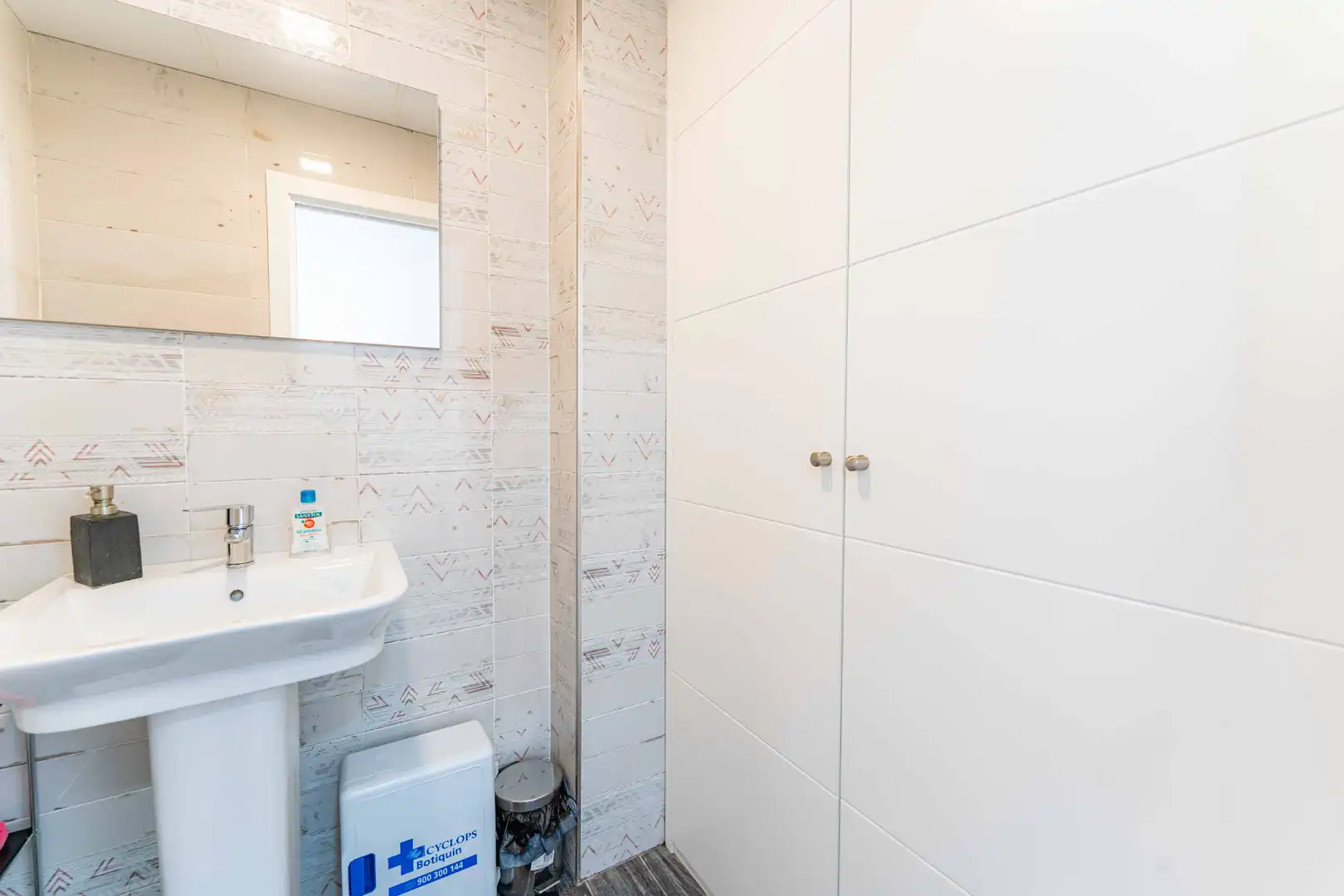 Badezimmer von Geschaftsraum zum Verkauf in Arroyomolinos (Madrid)