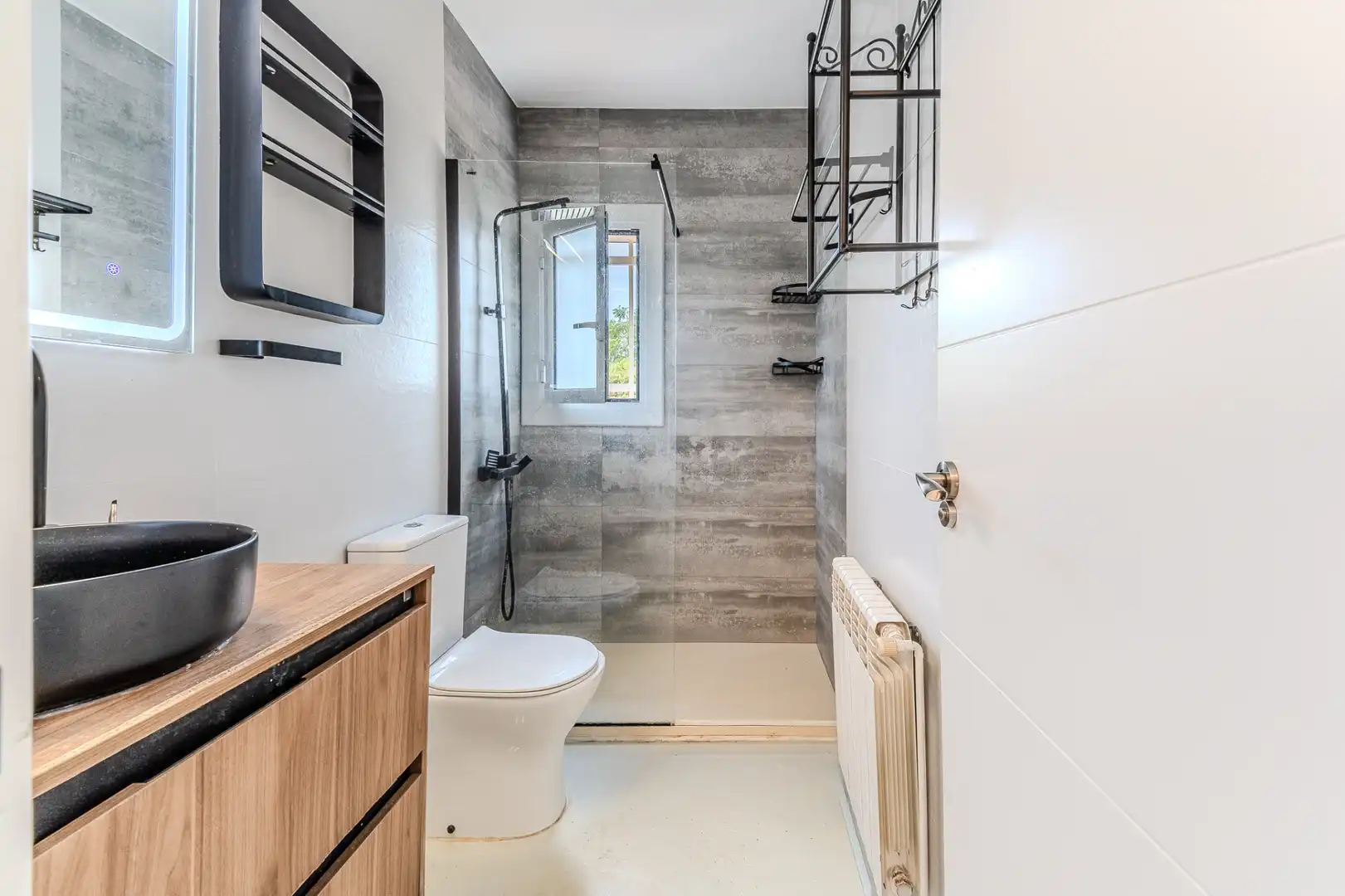 Bathroom of Houses for sale in L'Ametlla de Mar   with Air Conditioner, Heating and Private garden