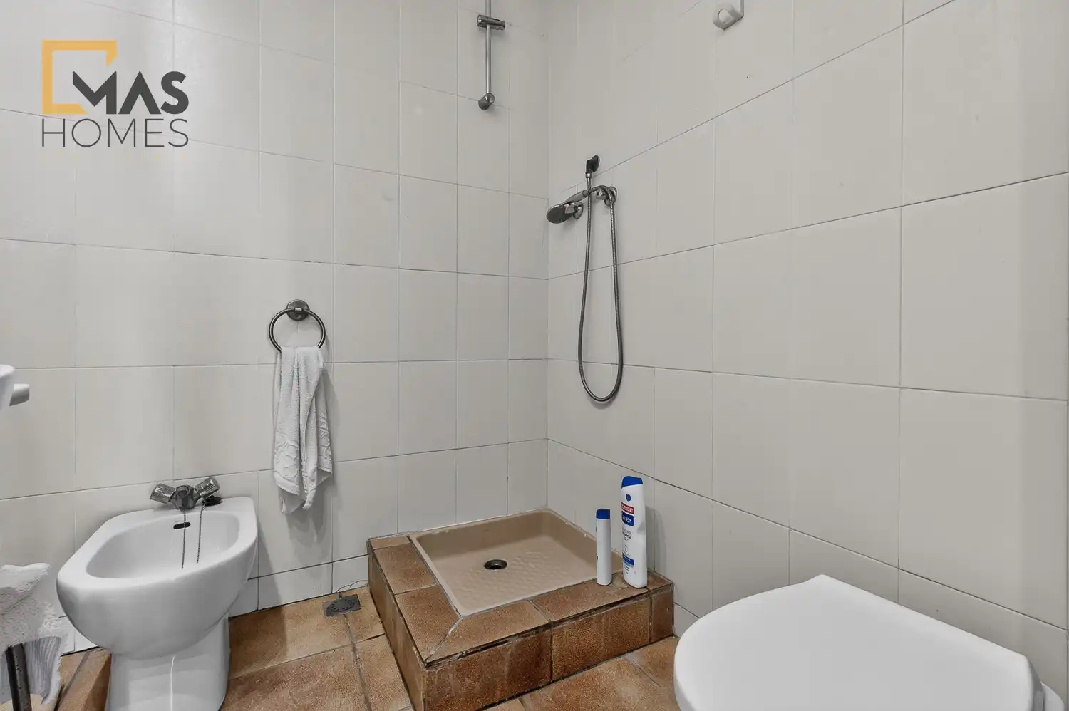 Bathroom of Detached homes for sale in Terrassa  with Air Conditioner, Heating and Terrace