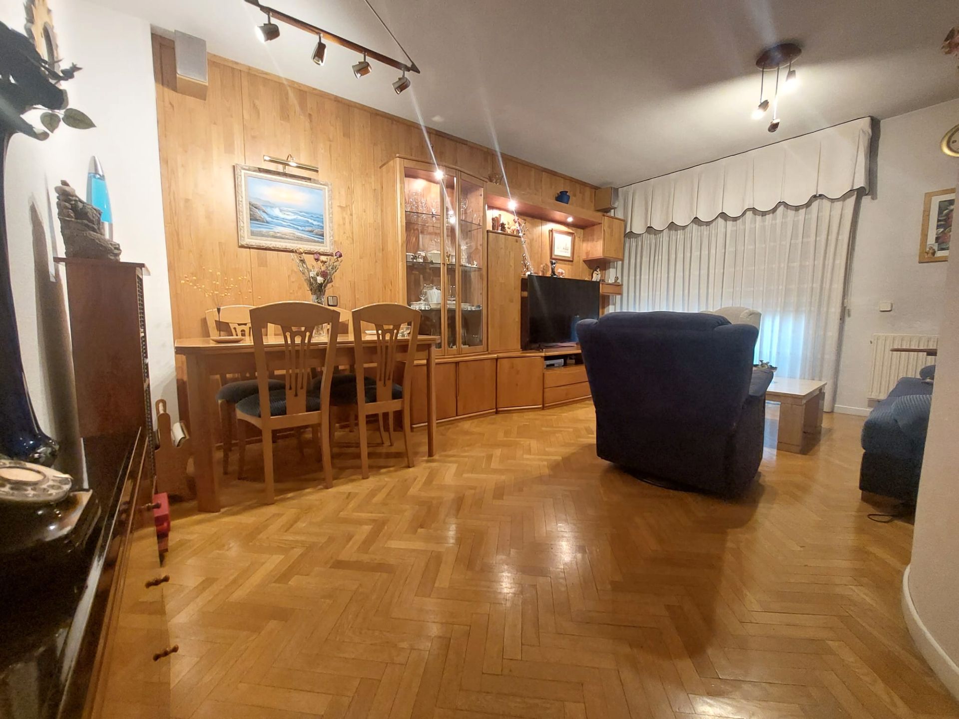 Sala d'estar de Dúplex en venda en Alcorcón amb Aire condicionat, Calefacció i Parquet
