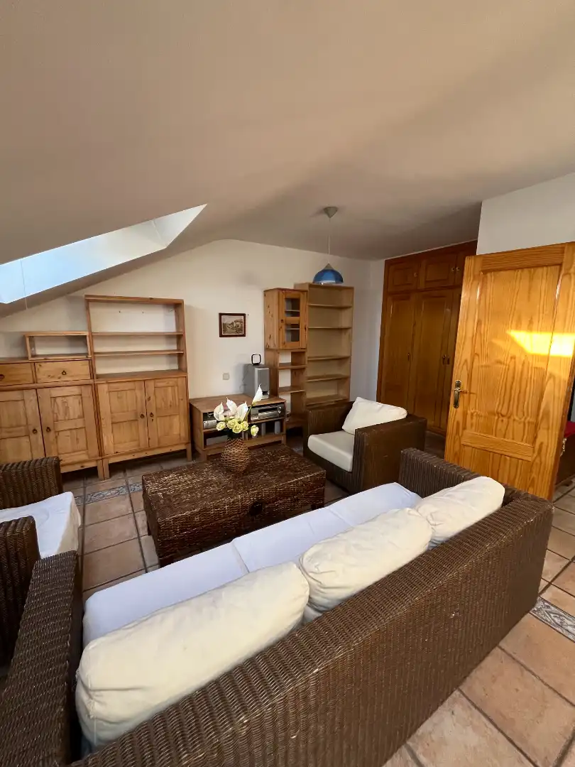 Sala de estar de Casa adosada en venta en El Boalo - Cerceda – Mataelpino con Calefacción, Terraza y Amueblado