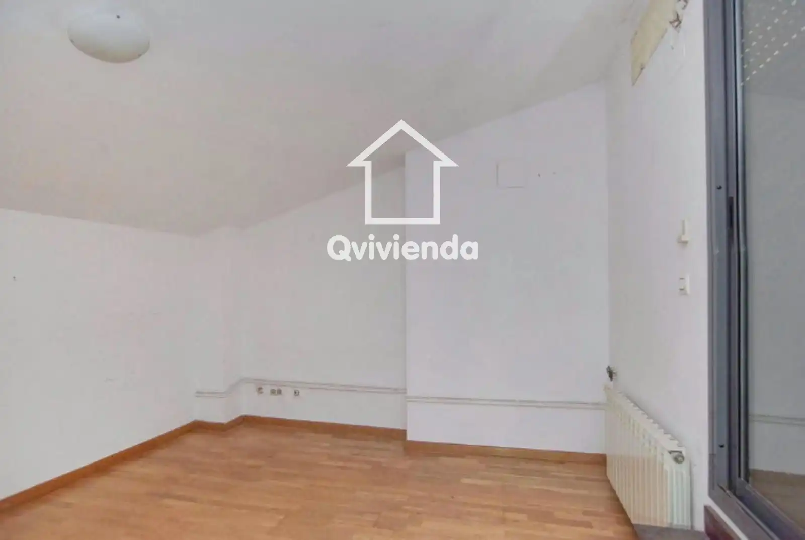 Habitación de Casa adosada en venta en Granollers