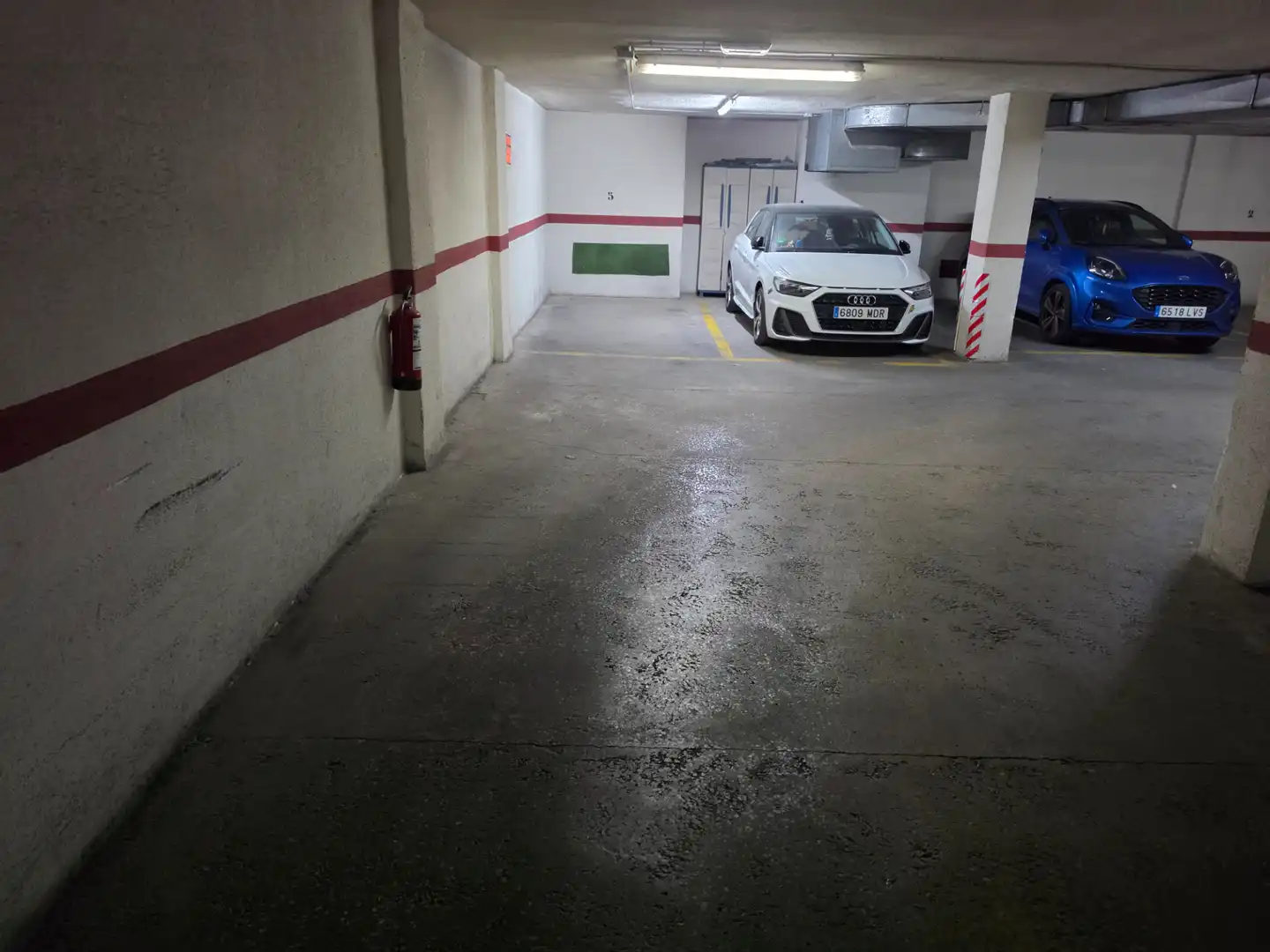 Parkplatz von Garage zum Verkauf in Valencia