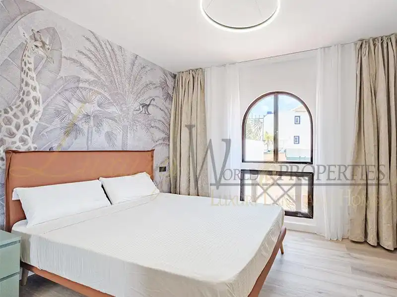 Bedroom of Duplexes for sale in Adeje  with Air Conditioner and Terrace
