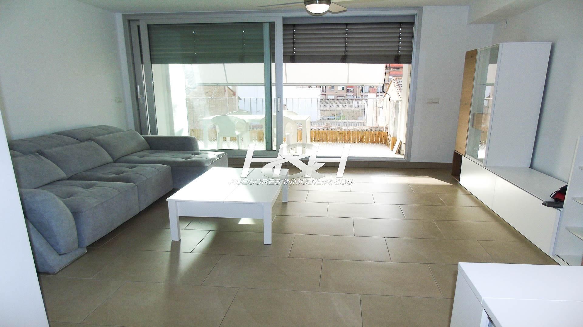 Sala d'estar de Àtic en venda en Burjassot amb Aire condicionat, Calefacció i Terrassa