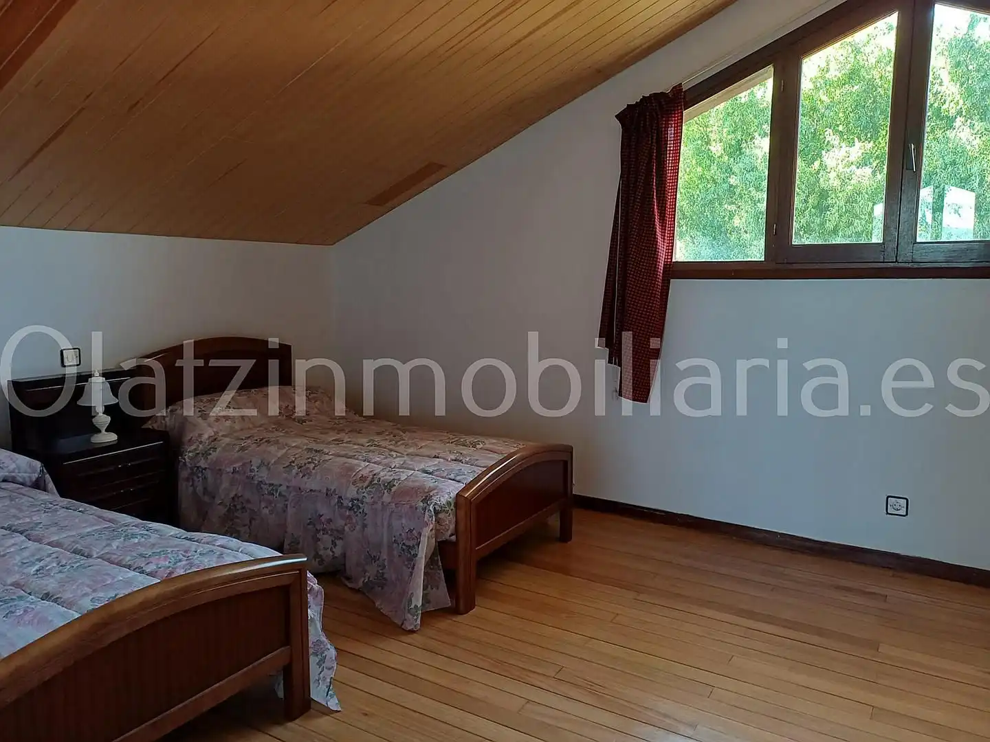 Bedroom of Houses for sale in Valle de Mena  with Heating, Terrace and Storage room
